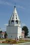 Шатровая колокольня на соборной площади.
